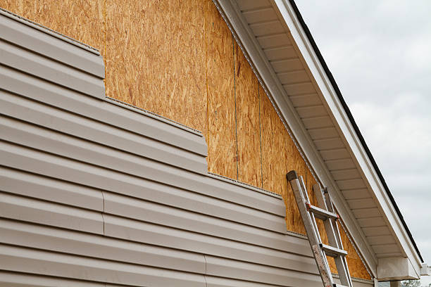 24/7 Emergency Storm Damage Siding Repair experts in Tolland, CT